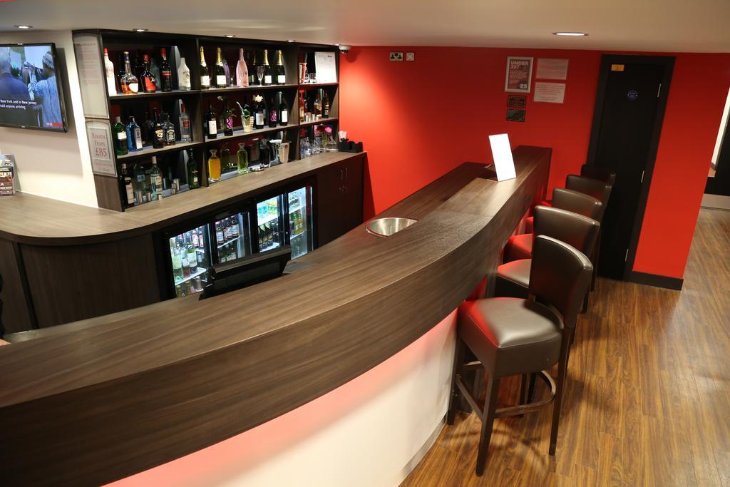 Hotel Ramada Oxford Waterstock
