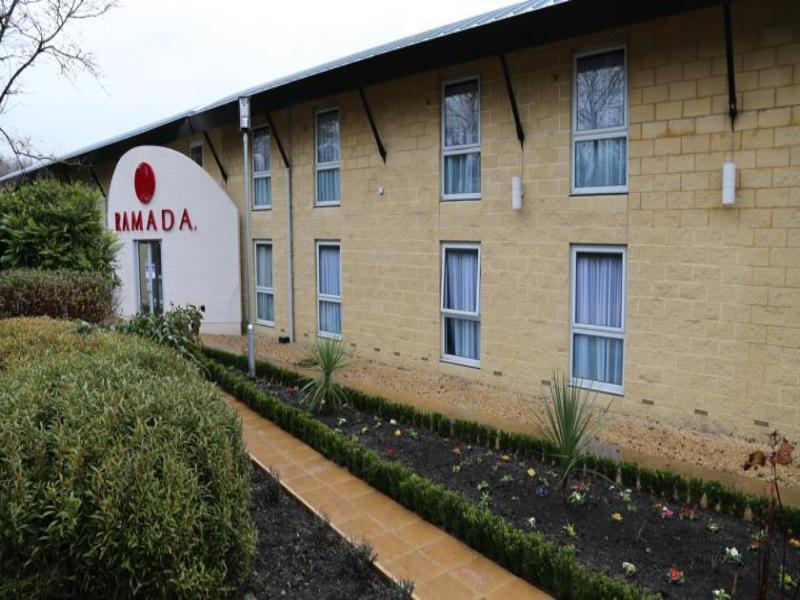 Hotel Ramada Oxford Waterstock