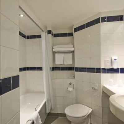 Ramada Oxford 4* Waterstock