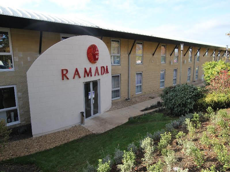 Ramada Oxford 4*