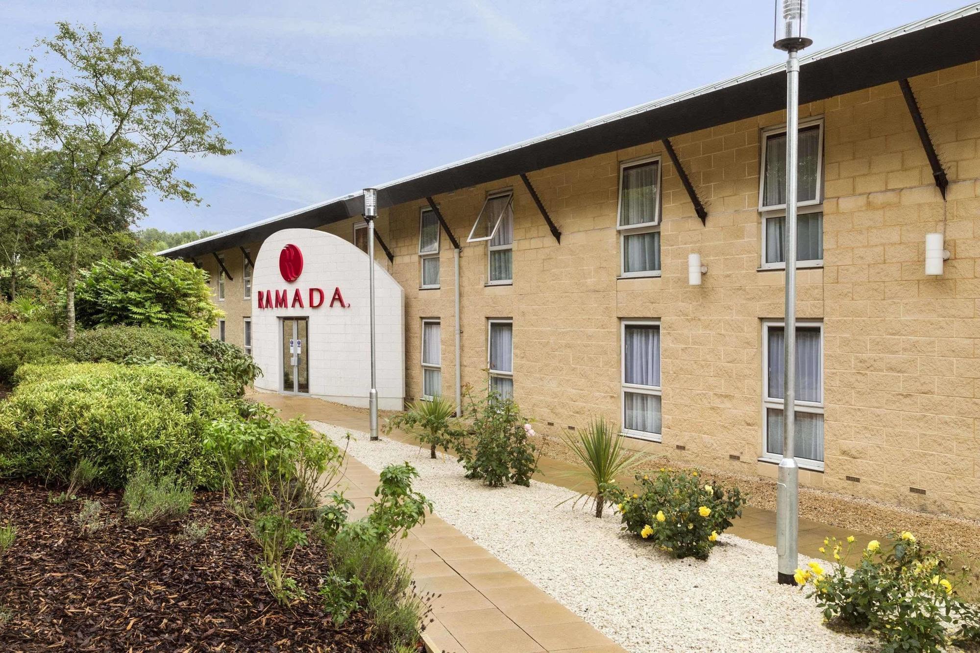 Ramada Oxford Hotel Waterstock