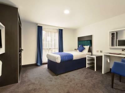 Hotel Ramada Oxford 4*