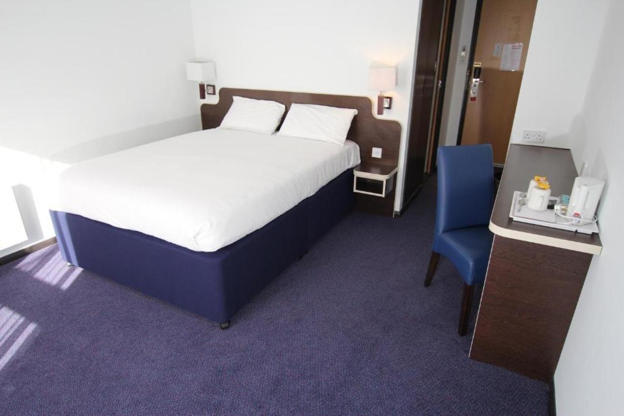 Hotel Ramada Oxford Waterstock